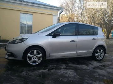 Авто Renault Scenic 2012 № 7665116