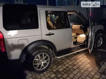 Авто Land Rover Discovery 2005 № 7665142
