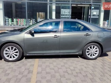 Авто Toyota Camry 2013 № 7665168