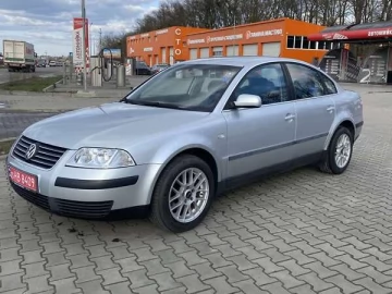 Авто Volkswagen Passat 2002 № 7665523