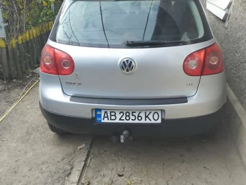 Авто Volkswagen Golf 2004 № 7665531
