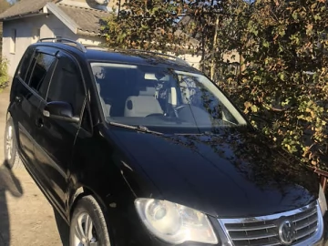 Авто Volkswagen Touran 2008 № 7665580
