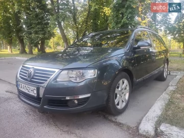Авто Volkswagen Passat 2010 № 7665628