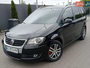 Авто Volkswagen Touran 2009 № 7665635
