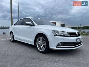 Авто Volkswagen Jetta 2015 № 7665666