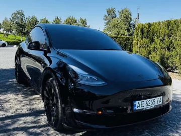 Авто Tesla Model Y 2022 № 7665722