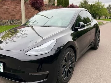 Авто Tesla Model Y 2021 № 7665728