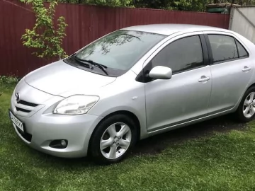 Авто Toyota Yaris 2006 № 7665801