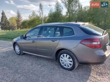 Авто Renault Laguna 2011 № 7665849