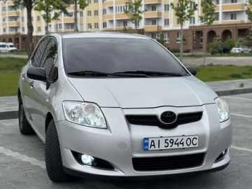 Авто Toyota Auris 2007 № 7665868
