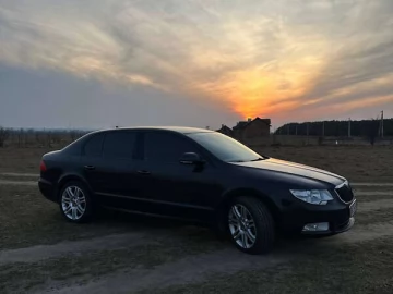 Авто Skoda Superb 2012 № 7665888