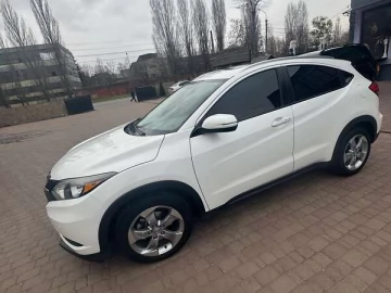 Авто Honda Hr-V 2017 № 7666135
