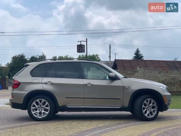 Авто BMW X5 2011 № 7666146