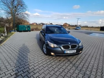 Авто BMW 5 Series 2009 № 7666176