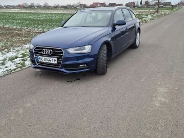 Авто Audi A4 2012 № 7666182
