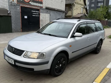 Авто Volkswagen Passat 2000 № 7666196