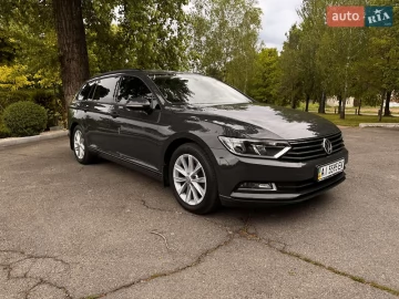 Авто Volkswagen Passat 2016 № 7666253