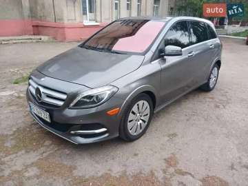 Авто Mercedes B-Class 2016 № 7666308