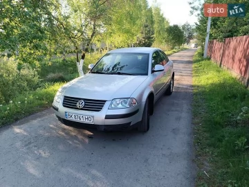 Авто Volkswagen Passat 2004 № 7666363