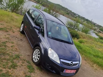 Авто Opel Zafira 2009 № 7666375