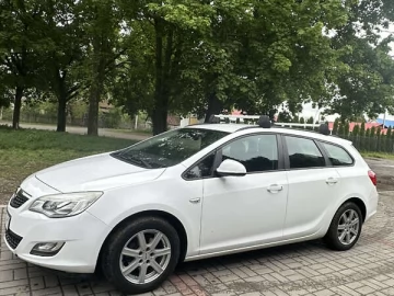 Авто Opel Astra 2011 № 7666376