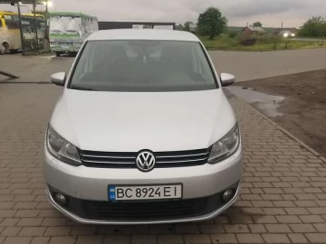 Авто Volkswagen Touran 2013 № 7666466