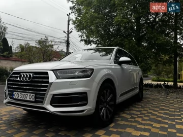 Авто Audi Q7 2018 № 7666497
