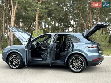 Авто Porsche Cayenne 2018 № 7666499