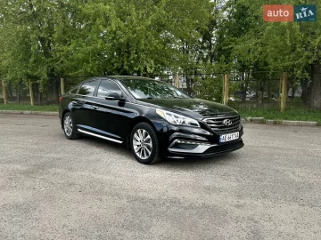 Авто Hyundai Sonata 2015 № 7666543