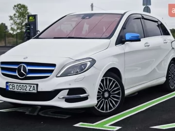 Авто Mercedes B-Class 2015 № 7666551