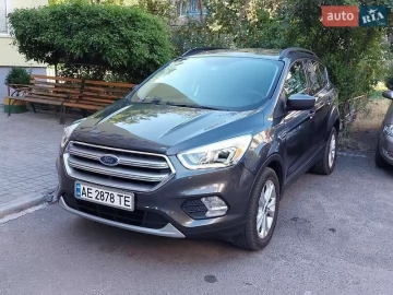 Авто Ford Escape 2018 № 7666765