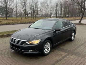 Авто Volkswagen Passat 2018 № 7666804