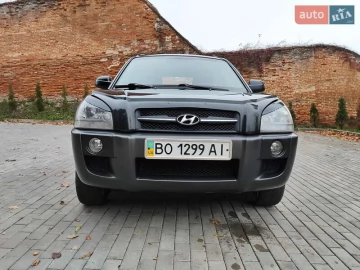 Авто Hyundai Tucson 2007 № 7666900
