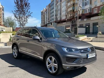 Авто Volkswagen Touran 2015 № 7667120