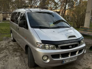 Авто Hyundai H 200 2000 № 7667192