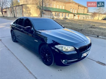 Авто BMW 5 Series 2010 № 7667243