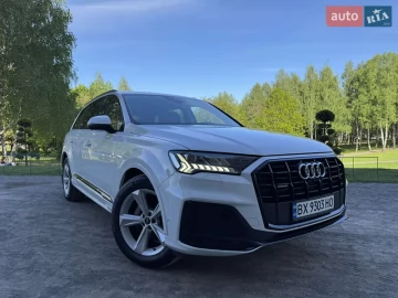 Авто Audi Q7 2021 № 7667305