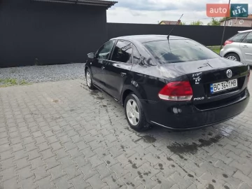Авто Volkswagen Polo 2011 № 7667353