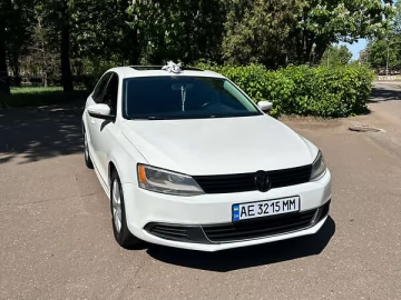 Авто Volkswagen Jetta 2013 № 7667397