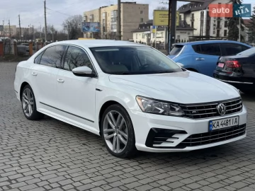Авто Volkswagen Passat 2017 № 7667456
