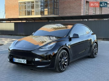 Авто Tesla Model Y 2021 № 7667591