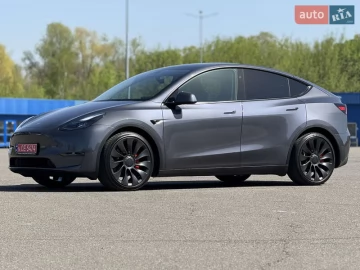 Авто Tesla Model Y 2023 № 7667595