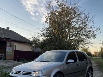 Авто Volkswagen Golf 2002 № 7667662