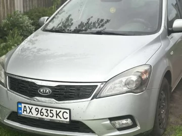 Авто KIA Ceed 2011 № 7667711
