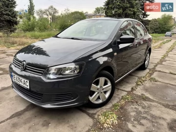 Авто Volkswagen Polo 2011 № 7667744