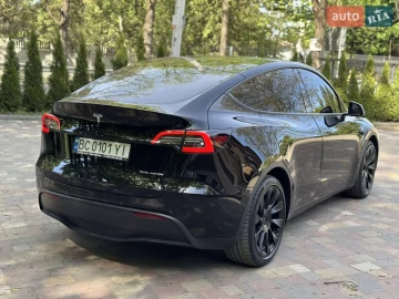 Авто Tesla Model Y 2021 № 7667892