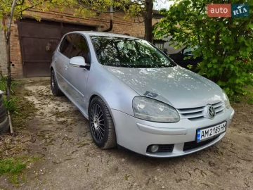 Авто Volkswagen Golf 2003 № 7667967