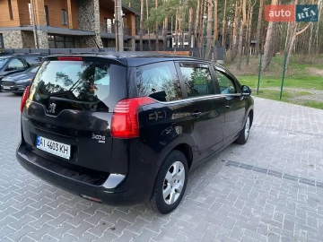 Авто Peugeot 5008 2011 № 7668043