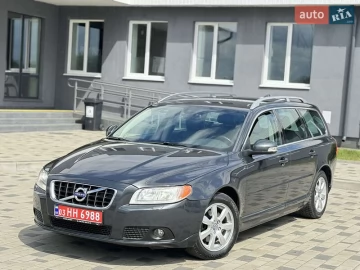 Авто Volvo V70 2010 № 7668054