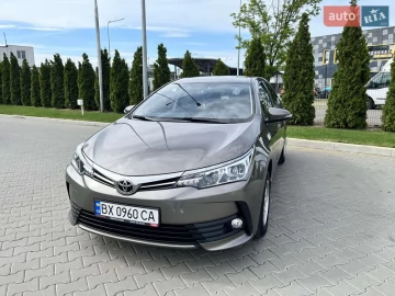 Авто Toyota Corolla 2017 № 7668104